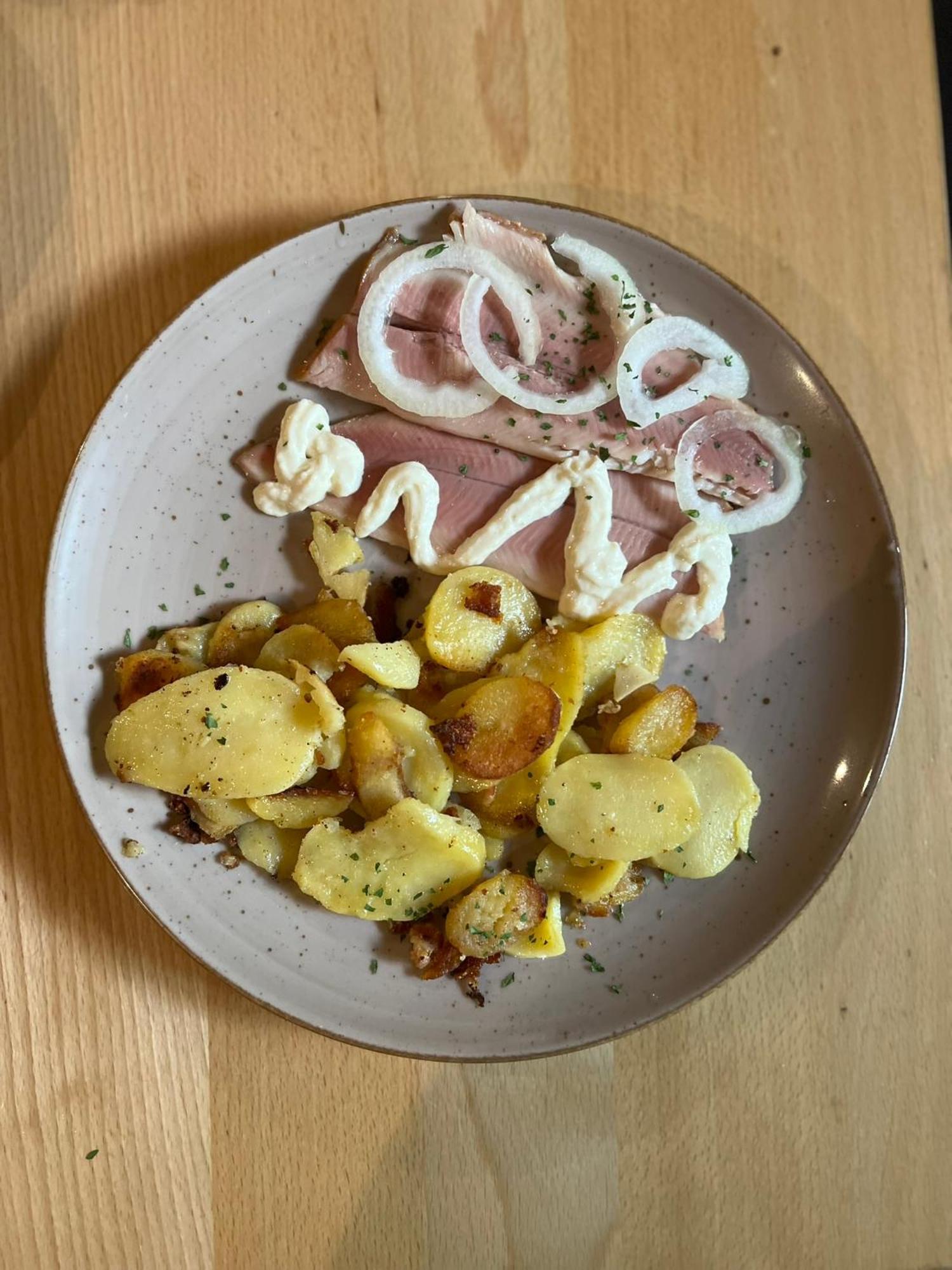 Winzergasthof Zum Kellerstuebchen Mehring  Eksteriør billede
